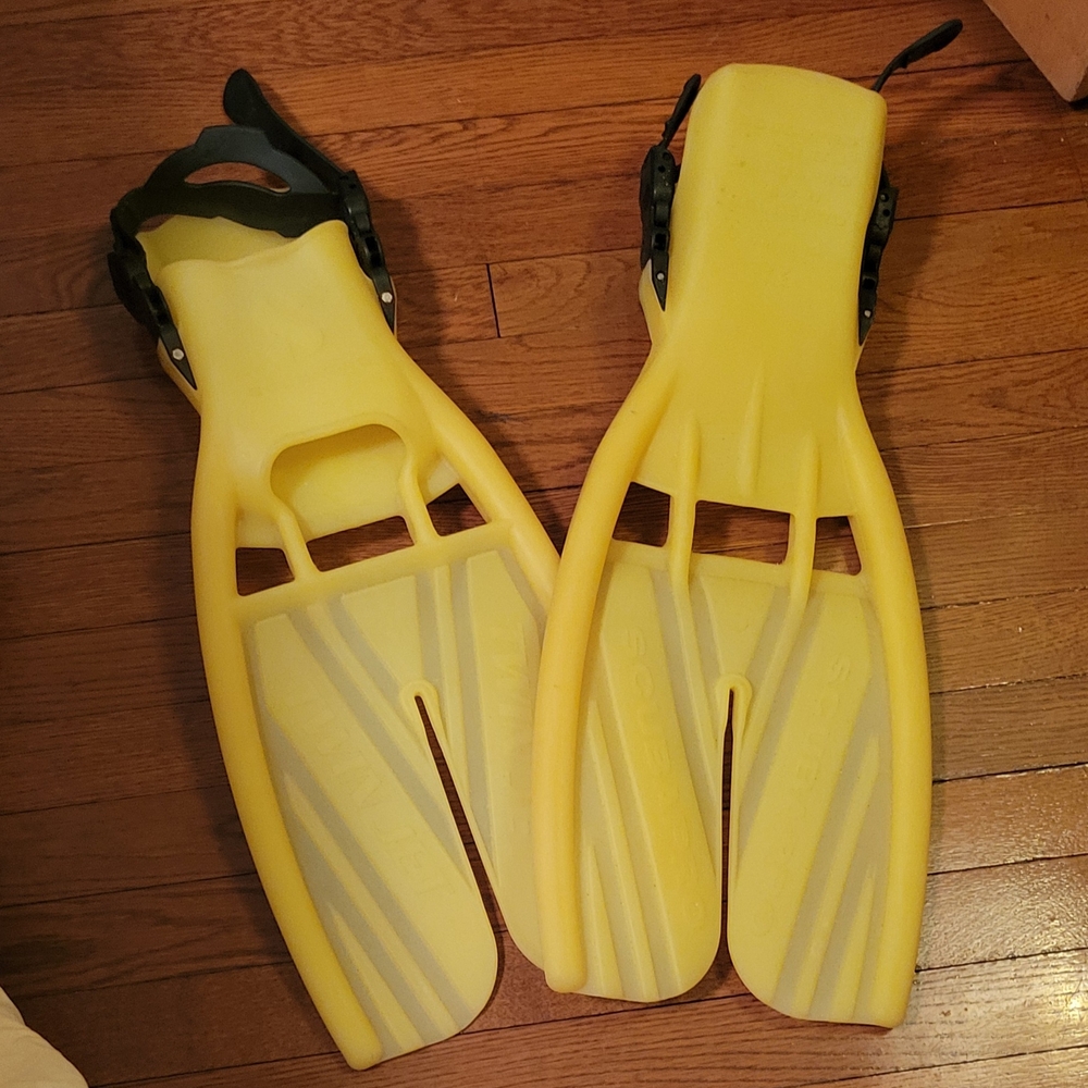 Diving Fins Open-heel Scuba Pro Twin Jet  Vibrant Yellow Dive Snorkle Fins